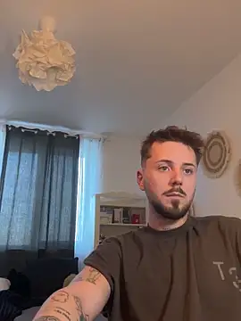 Snapshot of alexander_your_king chatting on 26, 11, 2025 alexander your king online show from 26, 11, 2025