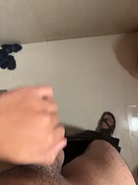 Snapshot of your_playboy_00 chatting on 14, 12, 2025 your playboy 00 online show from 14, 12, 2025