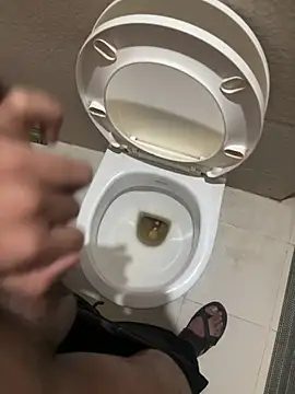 Snapshot of your_playboy_00 chatting on 19, 12, 2025 your playboy 00 online show from 19, 12, 2025