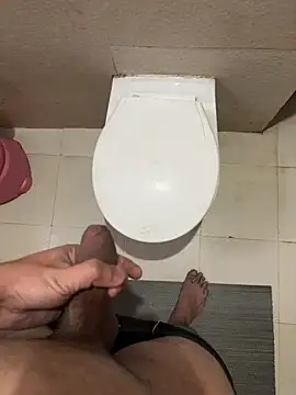 Snapshot of your_playboy_00 chatting on 18, 1, 2026 your playboy 00 online show from 18, 1, 2026