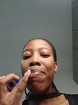 MsParisSmith online show from 29, 11, 2025