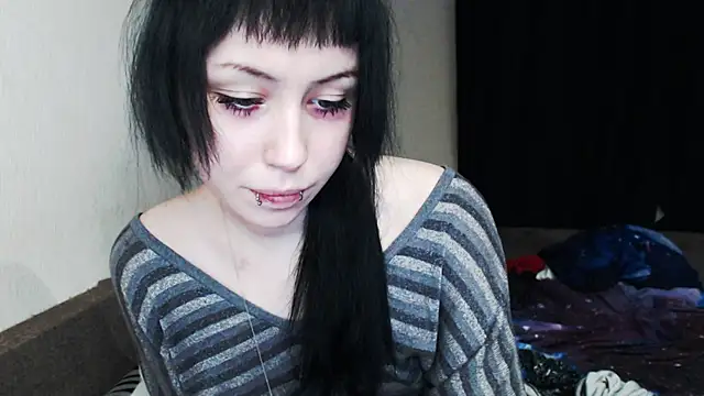 Lucyy666 online show from 4, 12, 2025