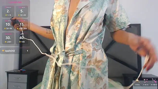 Snapshot of Kittysweett1 chatting on 18, 12, 2025 Kittysweett1 online show from 18, 12, 2025