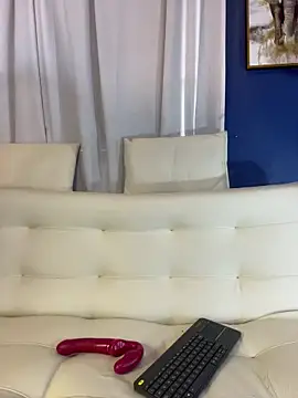 ZoeyFierce online show from 18, 3, 2026