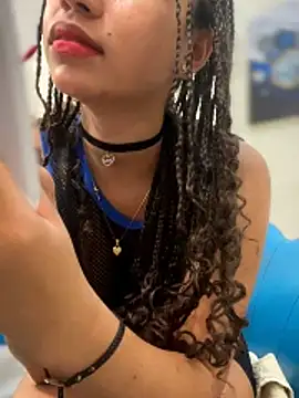 Snapshot of ZoeyFierce chatting on 14, 5, 2026 ZoeyFierce online show from 14, 5, 2026