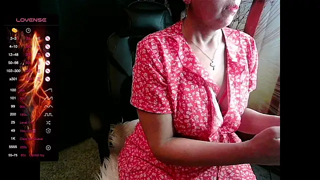 Snapshot of Whisperingfire chatting on 29, 4, 2026 Whisperingfire online show from 29, 4, 2026