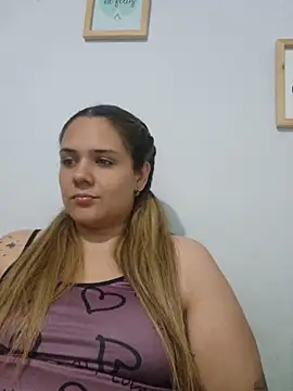 LoreinnFox online show from 2, 5, 2026
