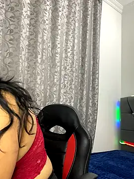 Snapshot of CATHA_EF chatting on 2, 12, 2025 CATHA EF online show from 2, 12, 2025