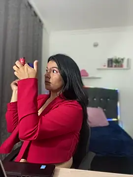 Snapshot of CATHA_EF chatting on 22, 12, 2025 CATHA EF online show from 22, 12, 2025