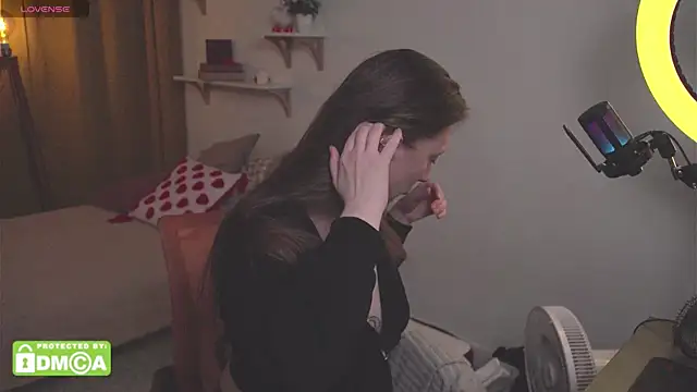 Snapshot of Helga_vibe chatting on 15, 4, 2026 Helga vibe online show from 15, 4, 2026