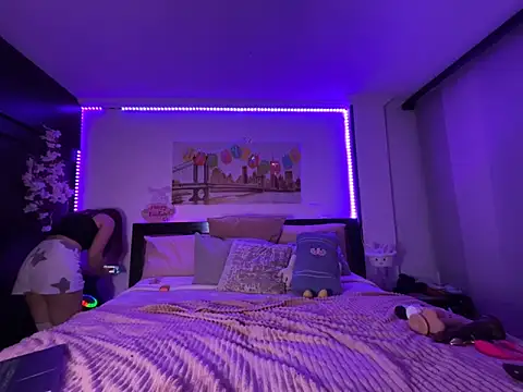 SweetMalory online show from 5, 3, 2026