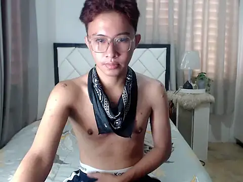 Snapshot of asiantwink0000 chatting on 13, 2, 2026 asiantwink0000 online show from 13, 2, 2026