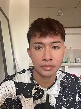 Snapshot of asiantwink0000 chatting on 2, 4, 2026 asiantwink0000 online show from 2, 4, 2026