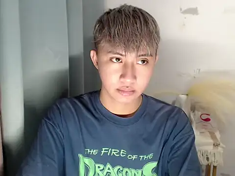 Snapshot of asiantwink0000 chatting on 21, 5, 2026 asiantwink0000 online show from 21, 5, 2026