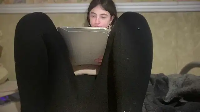 Aphr0ditee online show from 14, 4, 2026