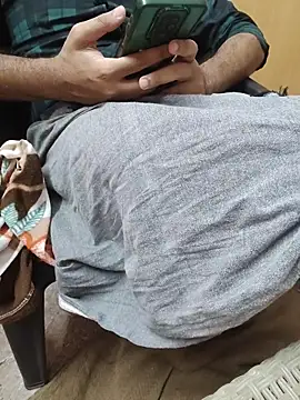 Snapshot of smgrtamil chatting on 15, 1, 2026 smgrtamil online show from 15, 1, 2026