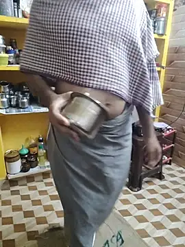 Snapshot of smgrtamil chatting on 16, 1, 2026 smgrtamil online show from 16, 1, 2026