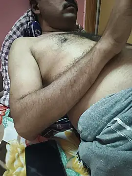 Snapshot of smgrtamil chatting on 4, 2, 2026 smgrtamil online show from 4, 2, 2026