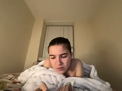 Snapshot of lucyx_xx chatting on 1, 3, 2026 lucyx xx online show from 1, 3, 2026