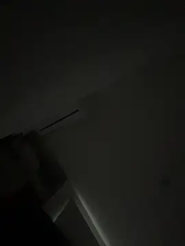 Snapshot of angely_ross1 chatting on 21, 12, 2025 angely ross1 online show from 21, 12, 2025