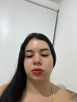 Snapshot of angely_ross1 chatting on 6, 1, 2026 angely ross1 online show from 6, 1, 2026