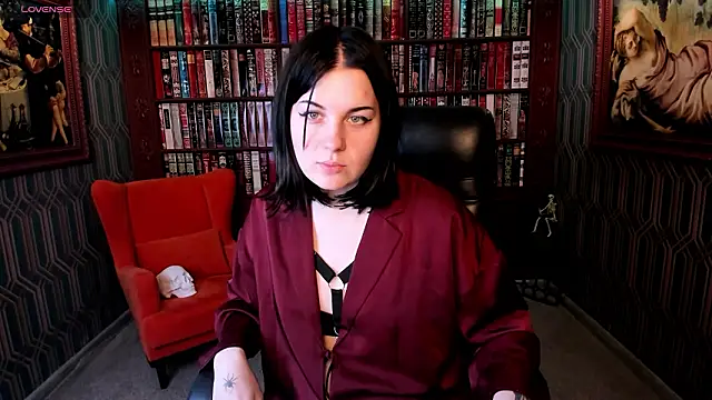 Ambergoeshard online show from 11, 3, 2026