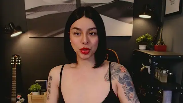 Kim Kaye online show from 28, 11, 2025