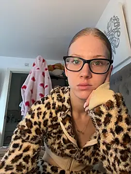 RosieLovexoxx online show from 30, 11, 2025