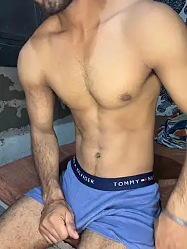 Snapshot of Fitboy07 chatting on 9, 6, 2026 Fitboy07 online show from 9, 6, 2026