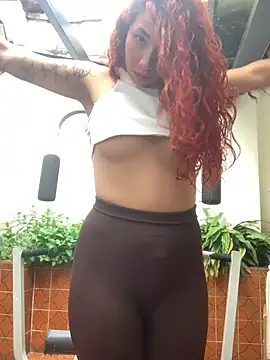 Snapshot of PrettyChloe_ chatting on 7, 5, 2026 PrettyChloe online show from 7, 5, 2026