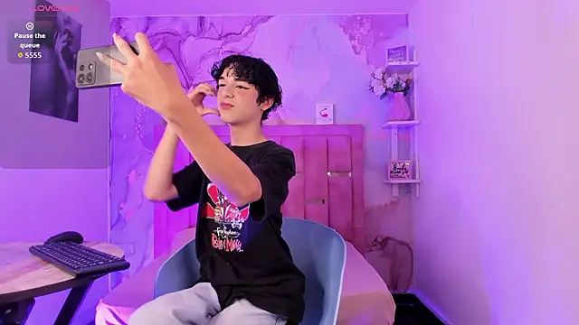 Snapshot of SthepanodiMonaco chatting on 18, 2, 2026 SthepanodiMonaco online show from 18, 2, 2026