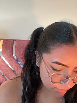 Snapshot of Dafne_se chatting on 5, 6, 2026 Dafne se online show from 5, 6, 2026