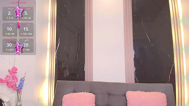 Snapshot of Caroline_foster1 chatting on 19, 6, 2026 Caroline foster1 online show from 19, 6, 2026