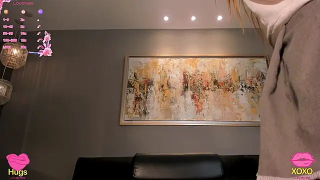 Snapshot of LisaFlowers_ chatting on 12, 3, 2026 LisaFlowers online show from 12, 3, 2026