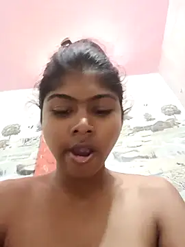 Snapshot of Cute_diya023 chatting on 2, 3, 2026 Cute diya023 online show from 2, 3, 2026