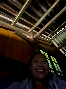 Snapshot of LeoPet2x chatting on 29, 11, 2025 LeoPet2x online show from 29, 11, 2025