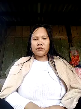 Snapshot of LeoPet2x chatting on 21, 12, 2025 LeoPet2x online show from 21, 12, 2025