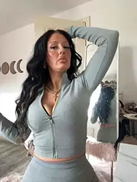 Lolaxox  online show from 27, 3, 2026