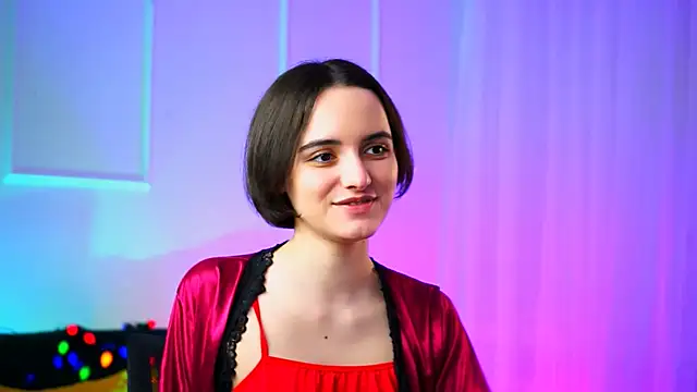 Snapshot of KateWillows chatting on 7, 2, 2026 KateWillows online show from 7, 2, 2026