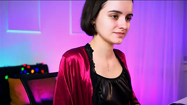 Snapshot of KateWillows chatting on 14, 2, 2026 KateWillows online show from 14, 2, 2026