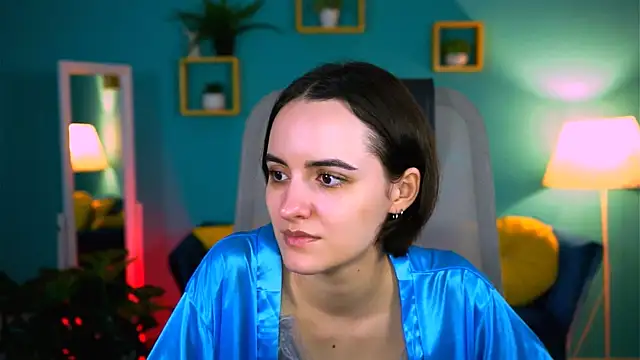 Snapshot of KateWillows chatting on 15, 2, 2026 KateWillows online show from 15, 2, 2026