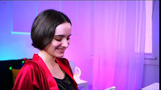 Snapshot of KateWillows chatting on 18, 2, 2026 KateWillows online show from 18, 2, 2026