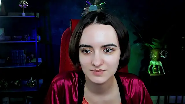 Snapshot of KateWillows chatting on 19, 2, 2026 KateWillows online show from 19, 2, 2026