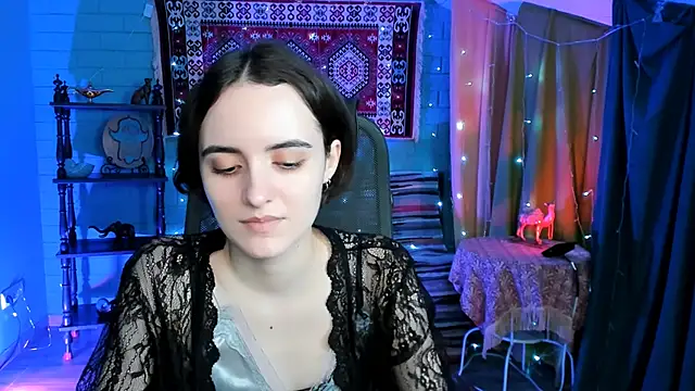 Snapshot of KateWillows chatting on 9, 3, 2026 KateWillows online show from 9, 3, 2026