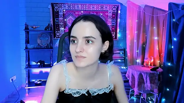 Snapshot of KateWillows chatting on 13, 3, 2026 KateWillows online show from 13, 3, 2026