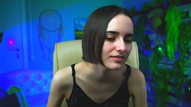 Snapshot of KateWillows chatting on 29, 3, 2026 KateWillows online show from 29, 3, 2026