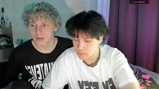 miya meow miku online show from 19, 12, 2025