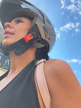 Snapshot of SofhiaTaylor chatting on 3, 2, 2026 SofhiaTaylor online show from 3, 2, 2026