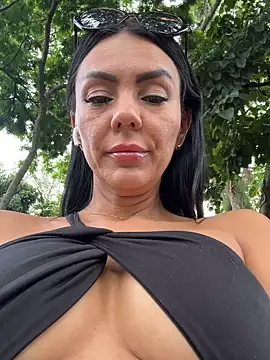 Snapshot of SofhiaTaylor chatting on 4, 2, 2026 SofhiaTaylor online show from 4, 2, 2026