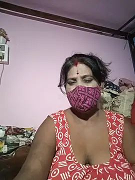 Snapshot of me-pari-hu chatting on 7, 6, 2026 me-pari-hu online show from 7, 6, 2026